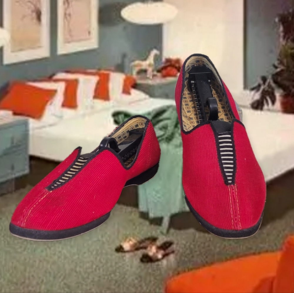 Vintage 50s Red Slippers